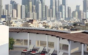 jumeira rotana 4*