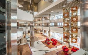 crowne plaza dubai deira 5*