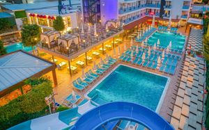 club big blue suite hotel 3*