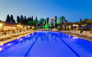 natur garden 3*