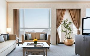 royal m hotel fujairah 5*