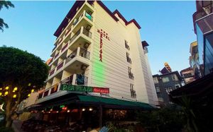 kleopatra hotel 3*