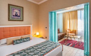 delight deluxe 3*