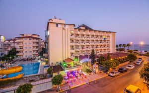 kleopatra beach hotel 4*