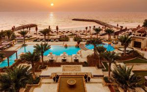 ajman saray, a luxury collection hotel & resort 5*