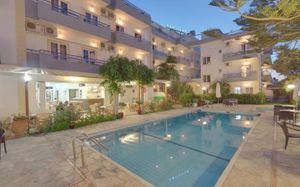 marirena hotel 3*
