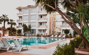 new garden apart hotel 3*