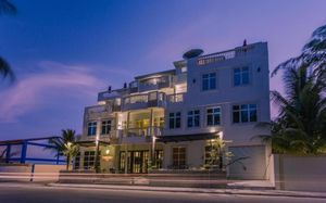 pebbles inn