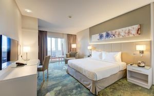 millennium lake view (ex. copthorne lakeview hotel) 4*