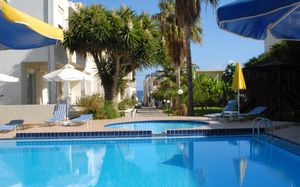 evilion hotel 2*+