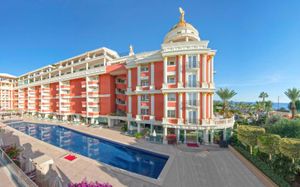 antique roman palace 4 *
