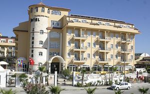 sinatra hotel 4 *