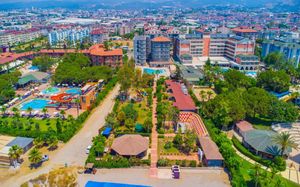 clover magic park beach 4*