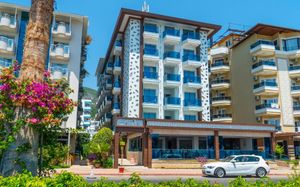 kleopatra life hotel 4*