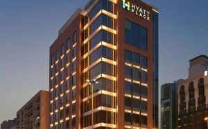 hyatt place baniyas square 4*