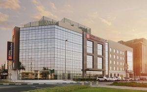 hilton garden inn dubai jumeirah (ex. hilton garden inn dubai al mina) 4*