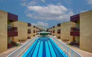 summer land motel apartment 3*