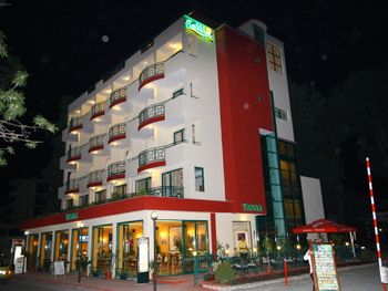 tanya sunny beach
